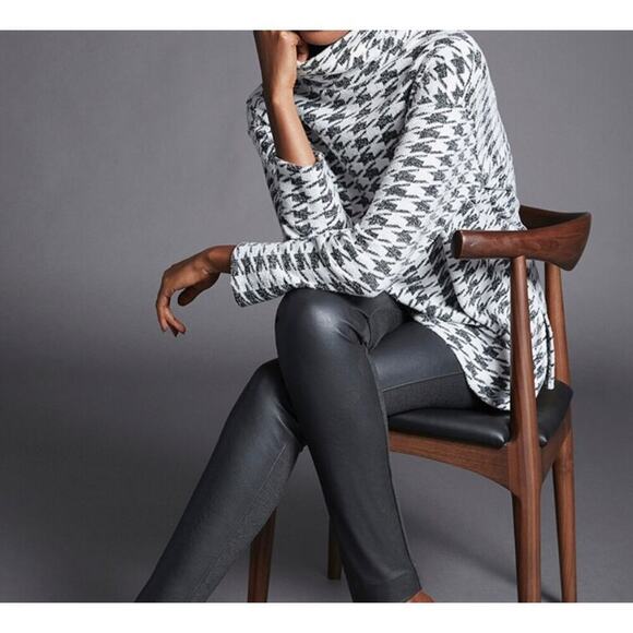 Chico's womens size 2  tunic soft knit jacquard mock neck houndstooth - Picture 4 of 11